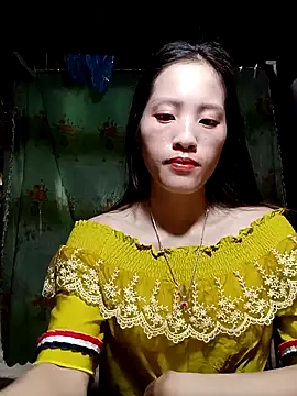 Snapshot of ezabel- chatting on October 25, 1:57 am ezabel- online show from October 25, 1:57 am