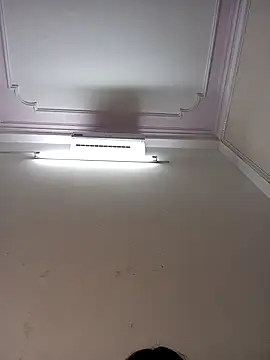 Snapshot of ezabel- chatting on November 23, 1:33 pm ezabel- online show from November 23, 1:33 pm