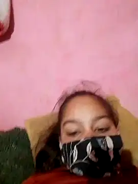 Snapshot of Poonam12A chatting on February 7, 10:57 pm Poonam12A online show from February 7, 10:57 pm