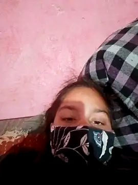 Snapshot of Poonam12A chatting on March 24, 10:37 pm Poonam12A online show from March 24, 10:37 pm