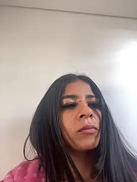 phenixpink22 online show from March 15, 1:06 pm