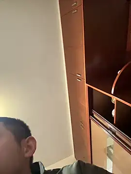 Snapshot of Tsuki988 chatting on December 14, 12:43 pm Tsuki988 online show from December 14, 12:43 pm