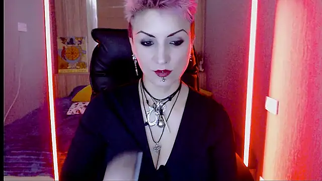 Sweet-n-Strong online show from January 15, 7:02 am