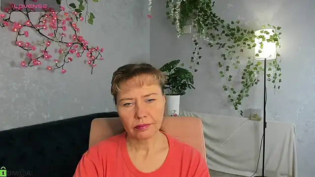 Carla Vogue online show from November 30, 3:10 am