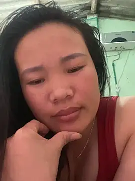 Snapshot of Macy-y chatting on October 24, 2:46 pm Macy-y online show from October 24, 2:46 pm