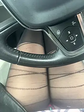 blondegirlx online show from November 23, 10:48 am