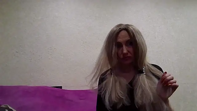 LilaniLoverx online show from May 9, 5:18 pm