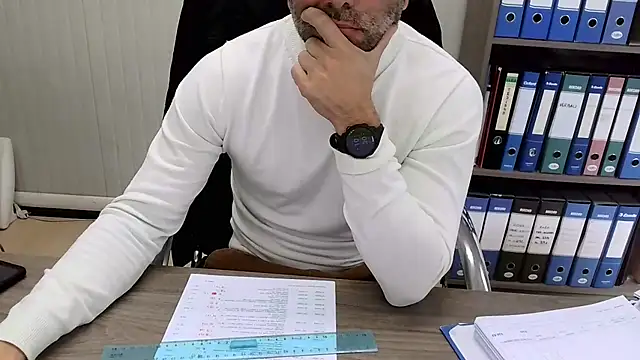 Evasionee online show from November 24, 9:20 am