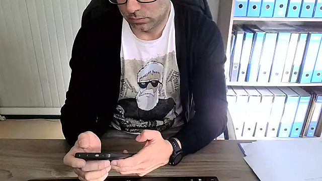 Evasionee online show from February 24, 8:34 am