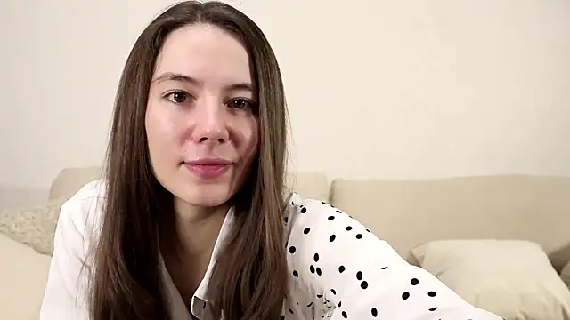 Petalwren online show from December 20, 11:39 am