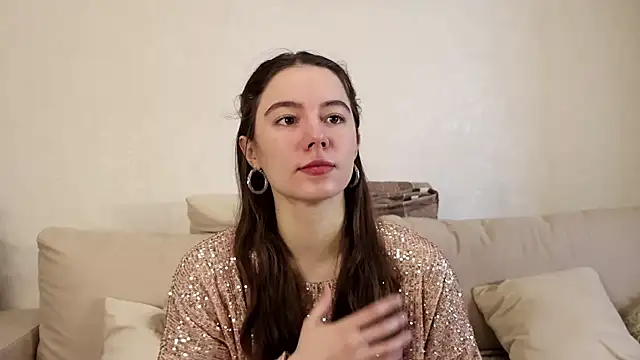 Petalwren online show from January 18, 11:36 am