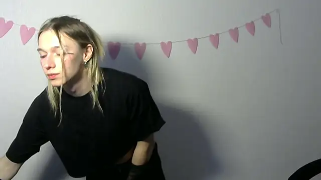 icebenz online show from April 1, 2:25 pm