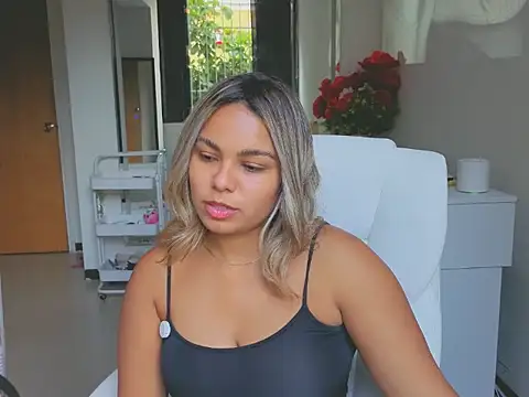 diosadeluniverso online show from April 22, 12:18 pm