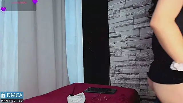 eva delight  online show from May 19, 12:11 pm