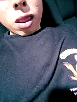 robinhd1234 online show from December 20, 11:12 pm