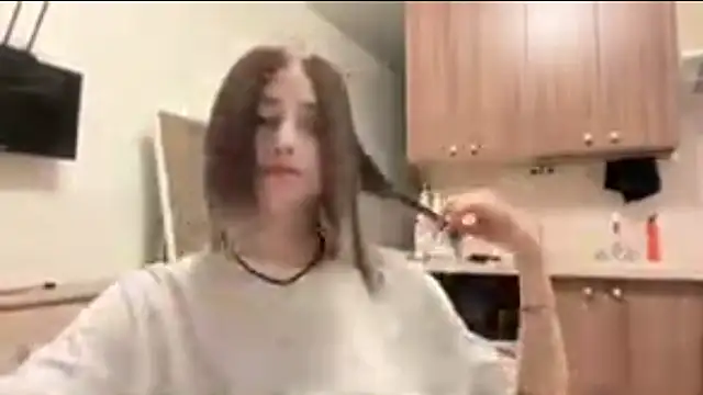 AidaGloshen online show from October 27, 5:06 pm