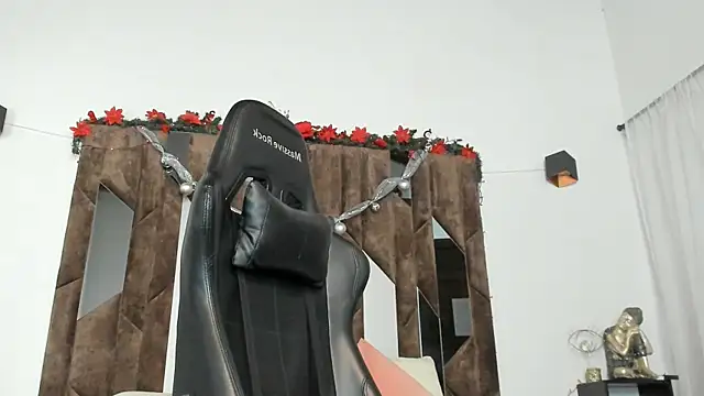 MATEO DILUCA online show from December 18, 10:21 am