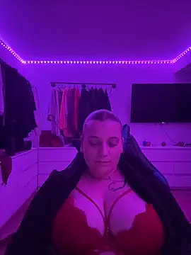 Aksinja05 online show from November 5, 6:19 pm