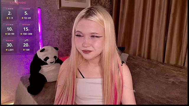 VivieSunn online show from April 30, 3:07 pm