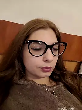 sweetbabygirlforyou online show from April 9, 8:20 am