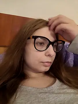 sweetbabygirlforyou online show from April 14, 7:58 am