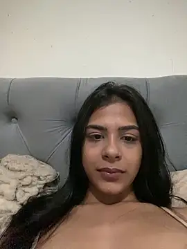 barbiie1818 online show from May 4, 8:32 am