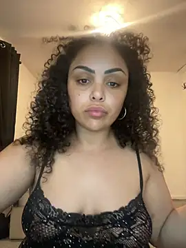 CaramelCarmenxox online show from April 7, 9:48 pm