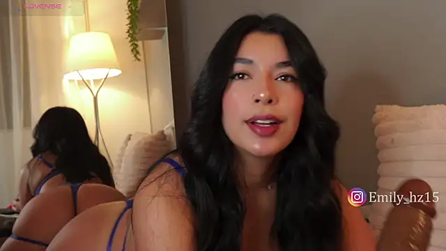 Missemily 11 online show from June 25, 9:36 am