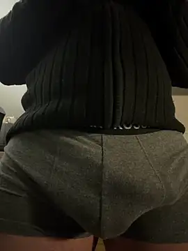 davi73d online show from November 29, 4:26 am