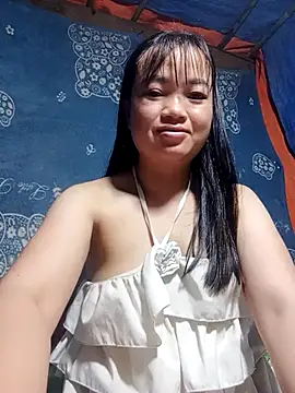 Noelle-e online show from March 2, 11:00 pm