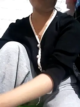 Phoena-a online show from March 6, 1:57 am