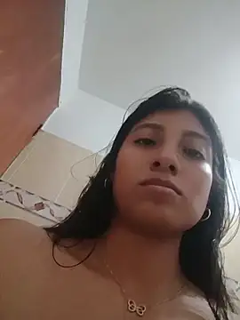 Snapshot of YeseniaRodriguez3 chatting on June 12, 11:14 pm YeseniaRodriguez3 online show from June 12, 11:14 pm