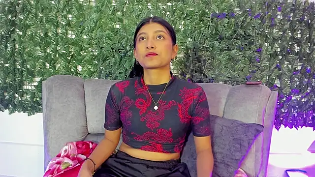 Snapshot of YeseniaRodriguez3 chatting on July 27, 12:45 pm YeseniaRodriguez3 online show from July 27, 12:45 pm
