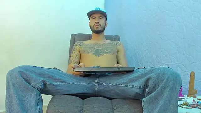 harold 777 online show from April 10, 1:00 am