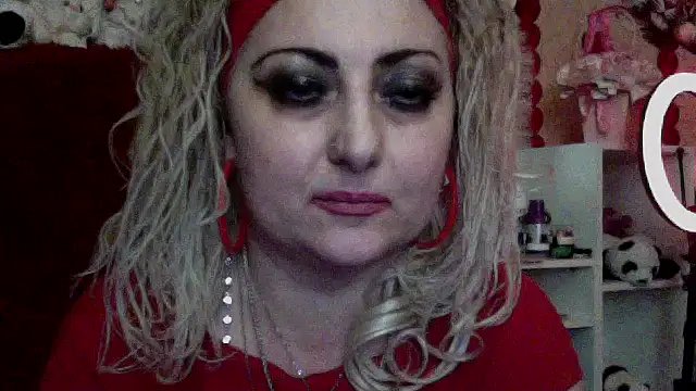 Snapshot of xHot_Amazonq chatting on January 31, 8:18 pm xHot Amazonq online show from January 31, 8:18 pm