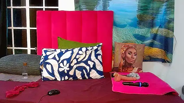 Lisa-001 online show from March 17, 7:28 pm