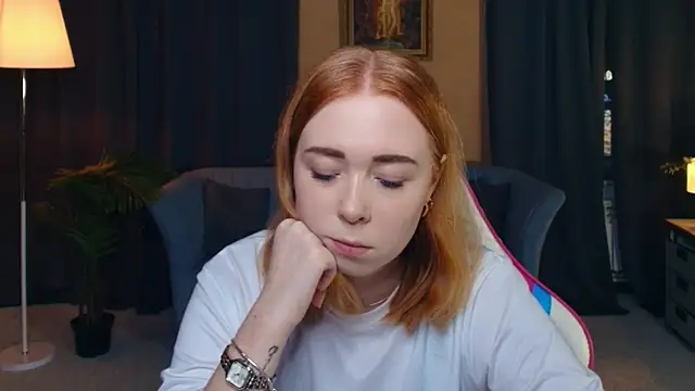 AddieOsler online show from December 21, 7:32 pm