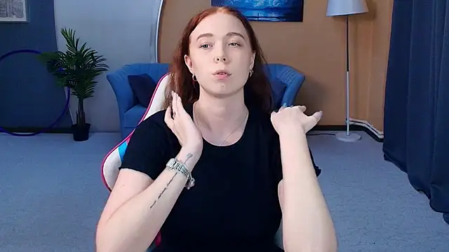 AddieOsler online show from June 10, 8:08 pm