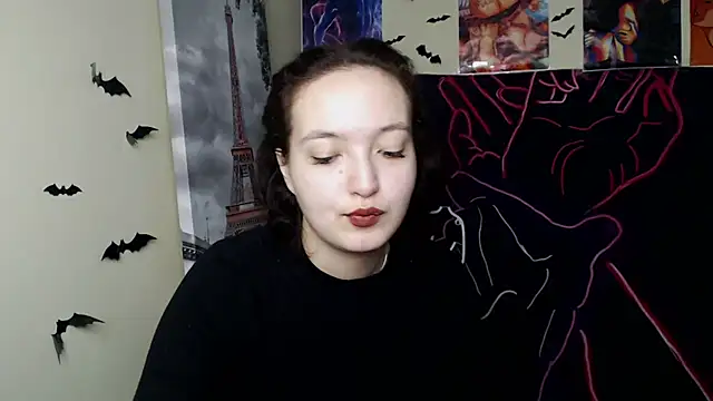 MissAriaa online show from November 6, 7:31 am