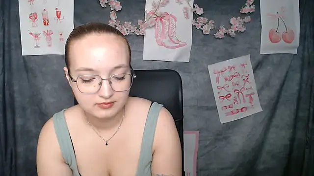 MissAriaa online show from June 15, 5:53 am