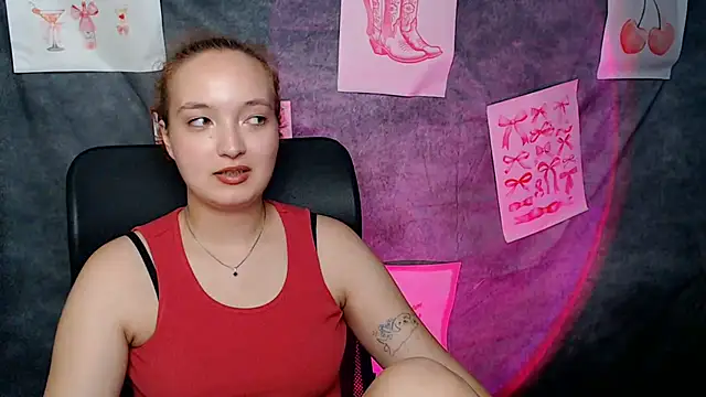MissAriaa online show from July 1, 6:18 pm
