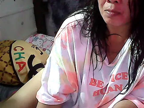 Snapshot of Titiesfuck69 chatting on February 11, 1:27 pm Titiesfuck69 online show from February 11, 1:27 pm