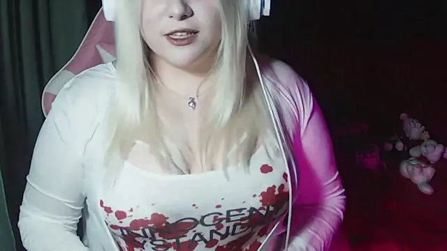 JessiAngels online show from October 27, 9:30 pm