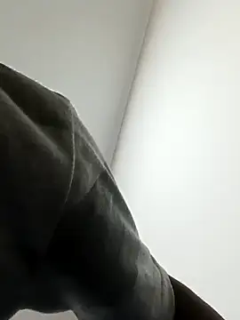 shoodly99 online show from February 15, 1:46 am