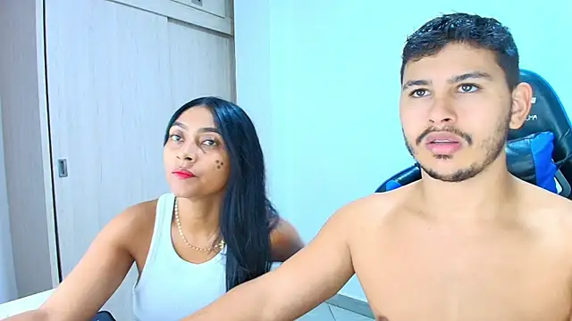 sophia and alex online show from October 29, 12:13 am