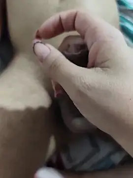 Dylan 2717 online show from November 2, 5:10 am