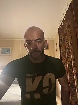 latino2211 online show from October 29, 6:53 pm