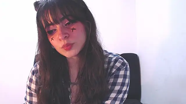 Snapshot of Annagoth_ chatting on July 15, 3:45 am Annagoth online show from July 15, 3:45 am