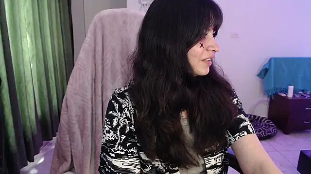 Snapshot of Annagoth_ chatting on July 31, 10:20 pm Annagoth online show from July 31, 10:20 pm