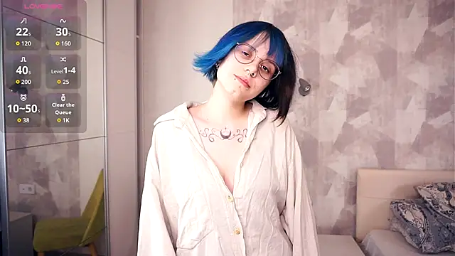 Snapshot of KellePourier chatting on November 11, 6:19 pm KellePourier online show from November 11, 6:19 pm